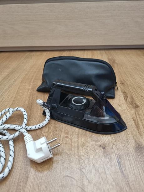 Cestovná žehlička wahl,