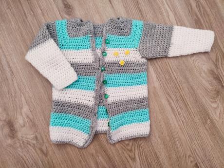 Krásnu sveter ručná výroba handmade, 92