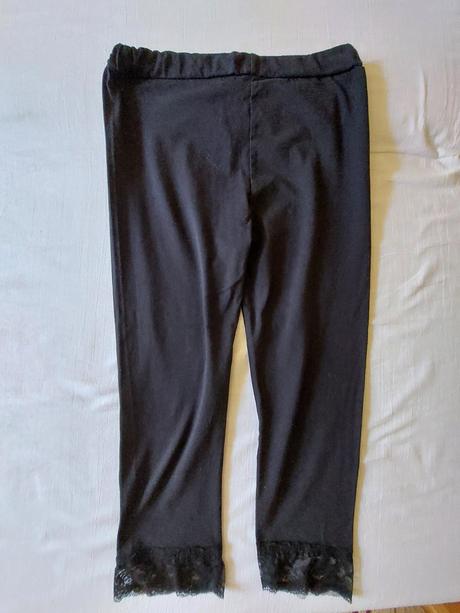 Dievčenské trojštvrťové legíny s čipkou, 158