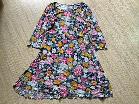 Šaty indiska/sep1, 40