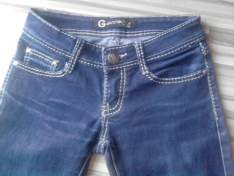 Tmavomodré rifle, 34