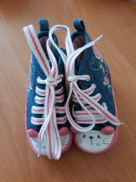 Next capacky velkost 19, next,19