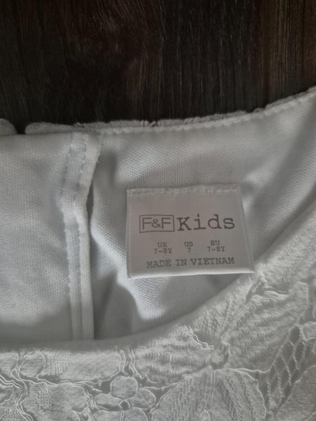 Cipkovane saty, f&f,128