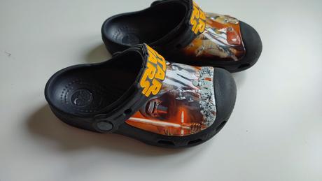 Predám detské crocsi star wars, crocs,27