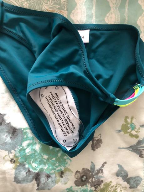 Dvojdielne plavky, 38