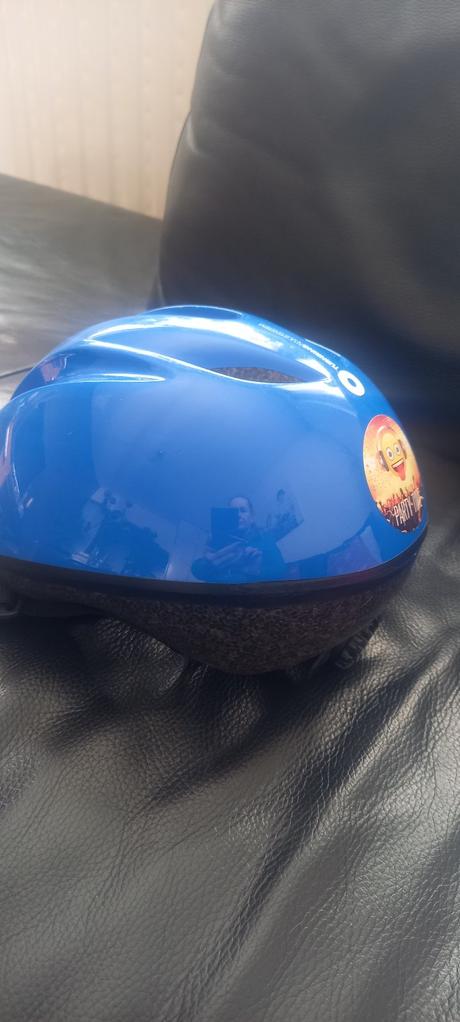 Prilba na bicykel, s