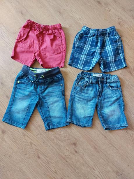 Kraťasky 104, next,104