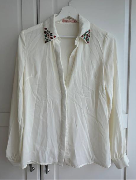 Bluzka s kamienkami, s