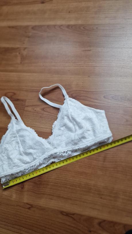 Podprsenka cipkovana, house,m