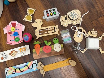 Hracky pre activity board, 