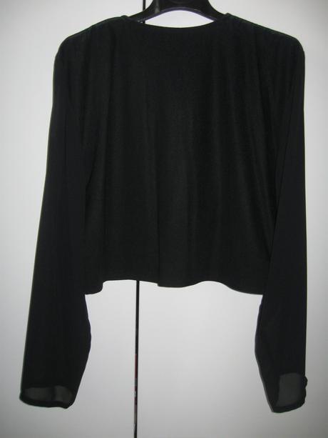 Bolerko spolocenske - vyborny stav, 42