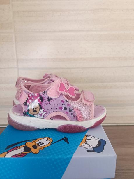 Svietiace sandálky minnie, disney,25