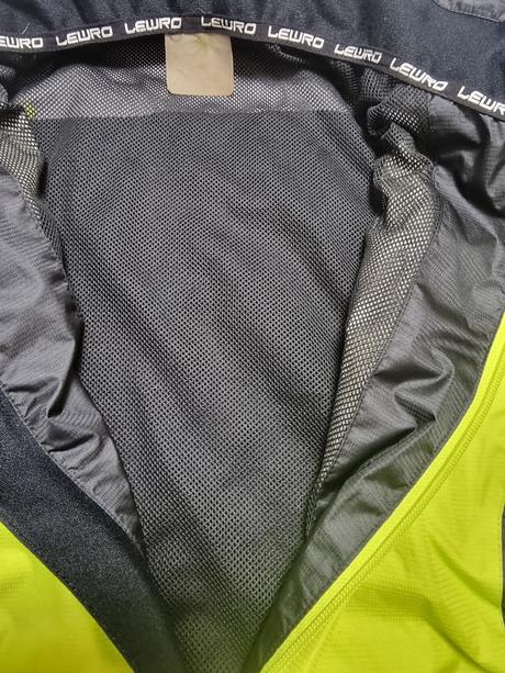 Lewro vetrovka, lewro,164