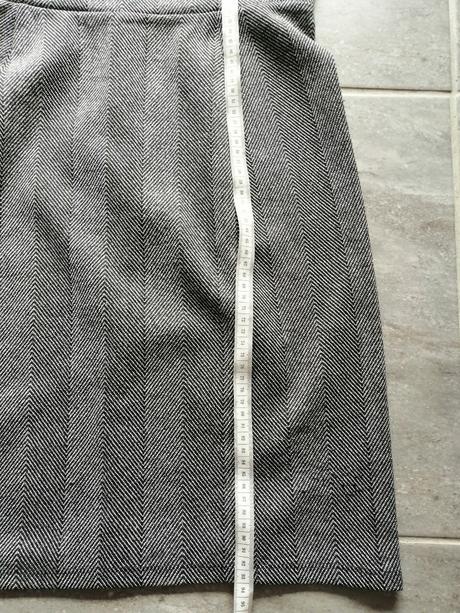 Šaty, šatová sukňa, sivé, ham, vs-m, klasický vzor, h&m,m