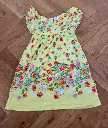 Kvetinkove saty zara, zara,122