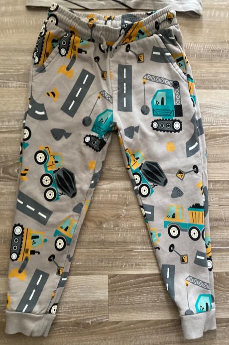 Krásna cestárska súprava tepláky+tričko, 116