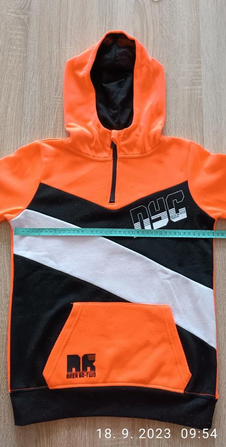 Mikina, chapter young,146