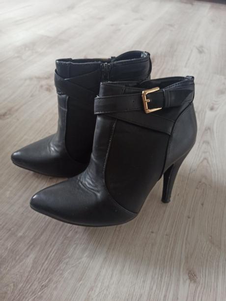 Členkové topánky, 36