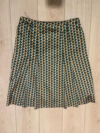 Dámska sukňa, 42