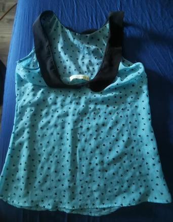 Blúzka so srdiečkami, xs