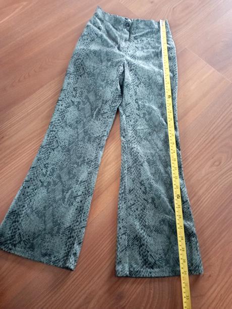 Rozlicne rifle rozlicne velkosti nech sa paci, 152