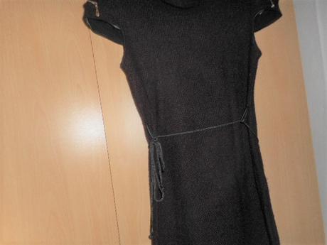 Šaty- veľ. s -čierno-bordové, s