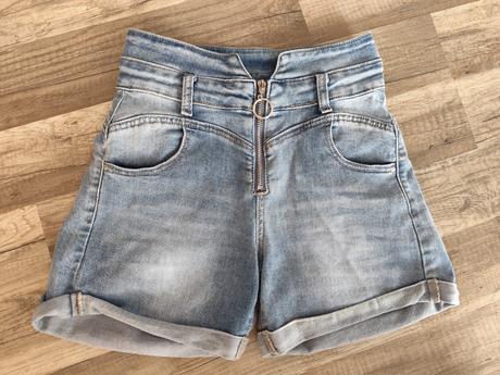 Riflové kraťasy, s