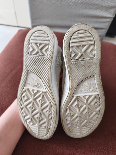 Converse, converse,36