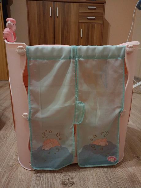 Prebaľovaci pult a šatník 2x1, 