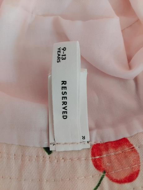 2x klobúčik reserved 9-13r, reserved,110