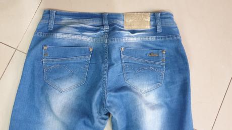 Dámske rifle bedrové, l