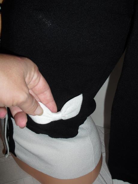 Oodji luxusny svetrik s maslickami, xs