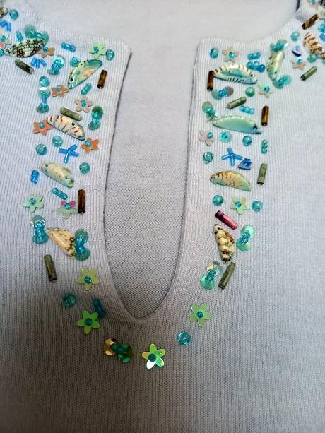 Krasny stylovy letny tricko svetrik v.s, s