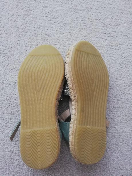 Sandalky, mayoral,31