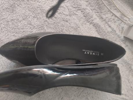 Lakované balerínky, 38