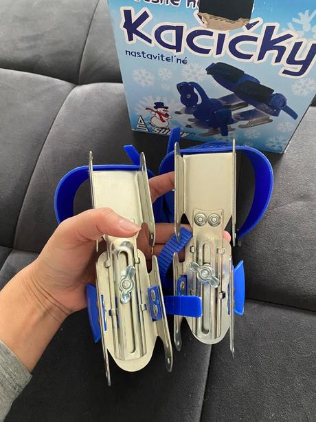 Kačičky na ľad, sulov