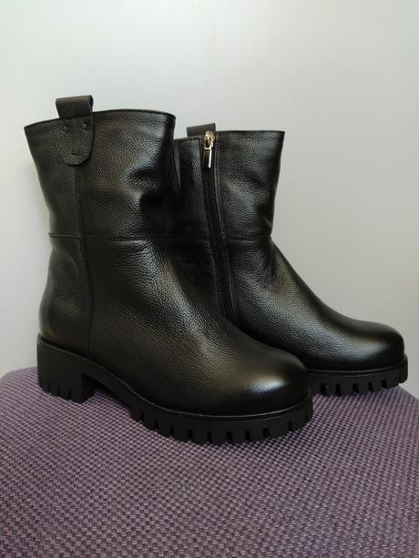 Kožené čižmy, 41