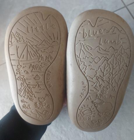 Teplé barefoot čižmy, little blue lamb,23