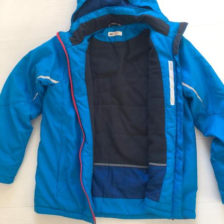 Krasna vetrovka, h&m,152