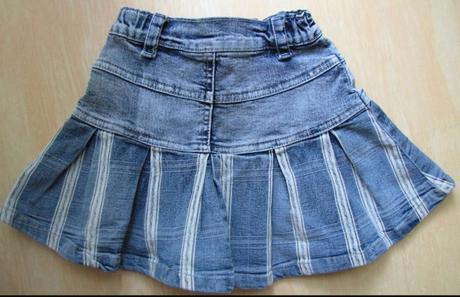 Riflová sukňa, 110