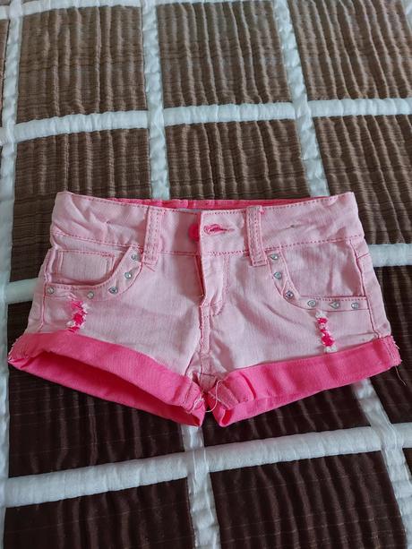 Kriklavoruzove kratasy, 110