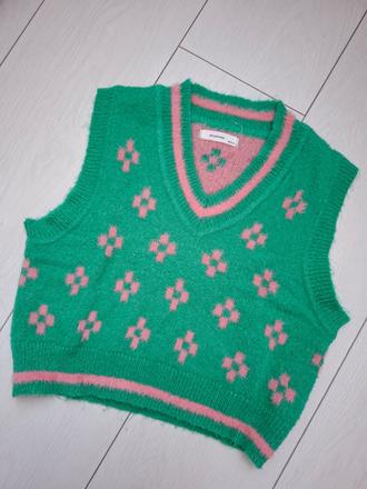 Pletená vesta 134, reserved,134