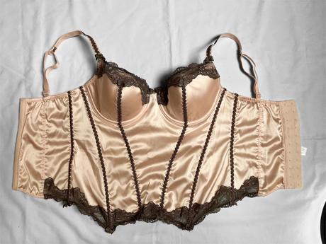 Dámsky lesklý béžový korzet na ramienka, m