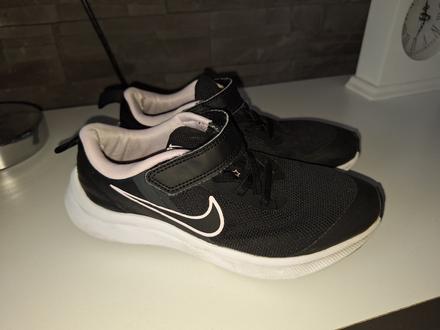 Dievčenské tenisky, nike,32