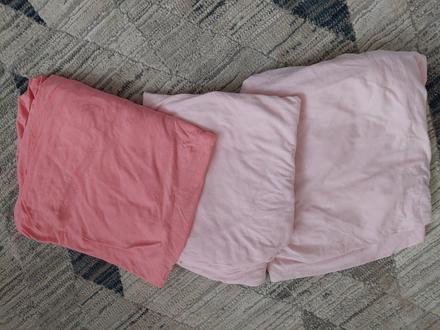 Plachty do postieľky,