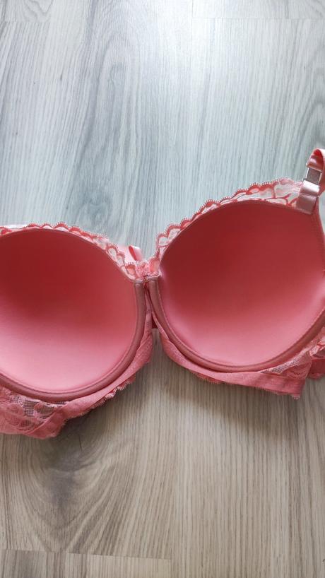 Vystužená podprsenka, bonprix,90e