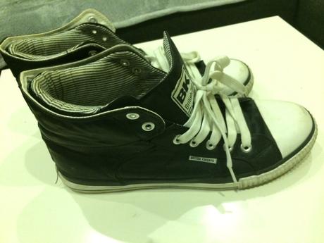 Tenisky zn. bk, vľ. 45, 15 eur, 45