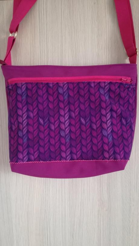 Softshellová taška, 