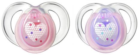 Cumlík ortodontický - symetrický tvar night time 6, tommee tippee