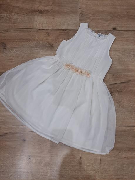 Šatičky next, next,122